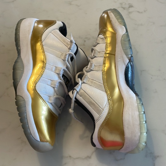 Nike Air Jordan 11 Retro Low Closing Ceremony - Picture 5 of 10